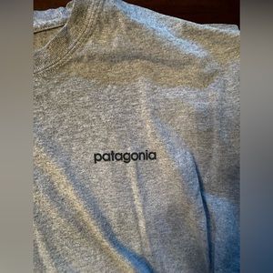 Men’s Gray Patagonia Shirt